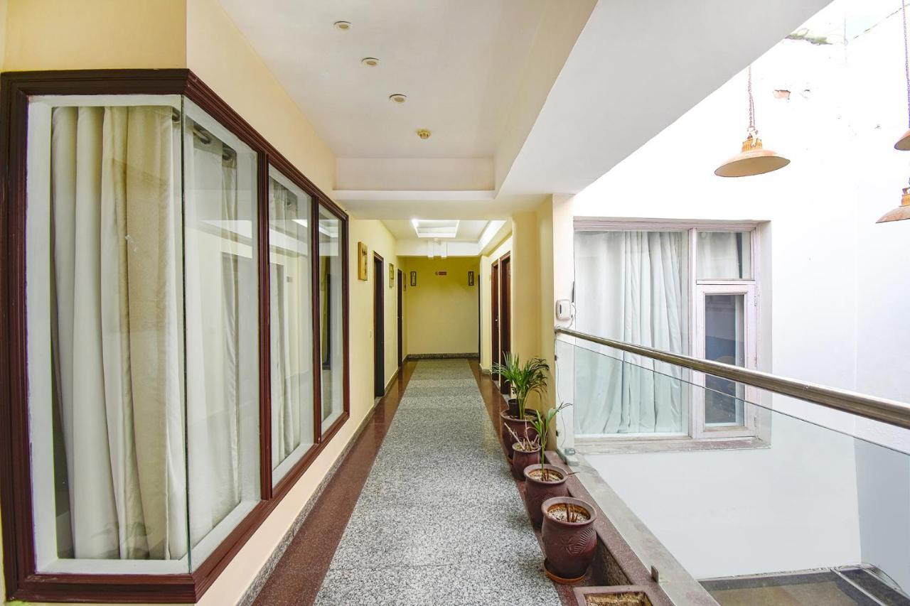 Fabhotel Comfort 35 Chandigarh Exterior photo